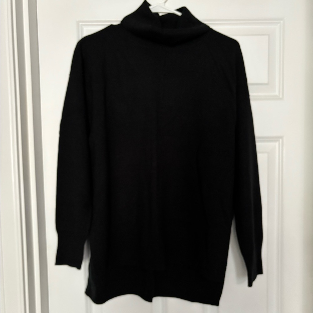 NWOT Banana Republic Turtleneck Sweater